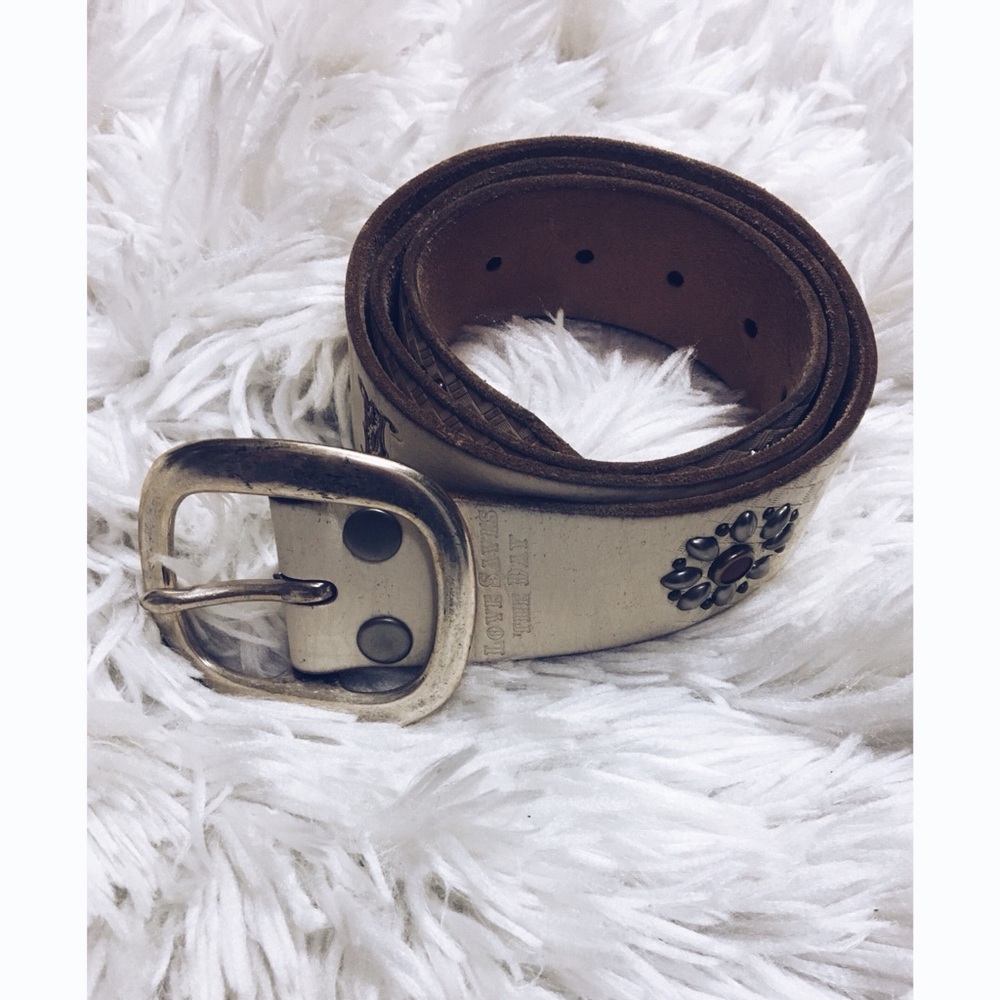 Lucky Brand Leather Love Belt